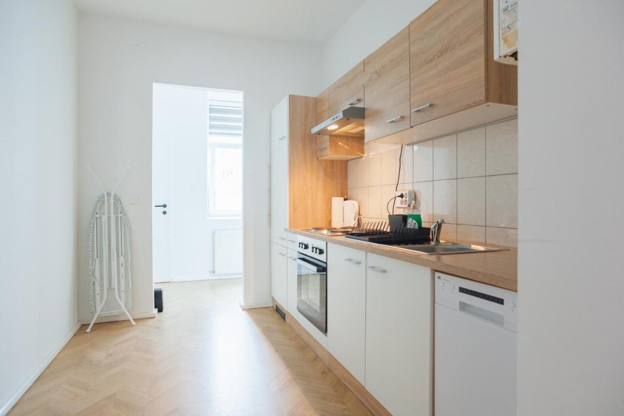 Malfatti Room Oasis With Coworking Space Wien Eksteriør bilde